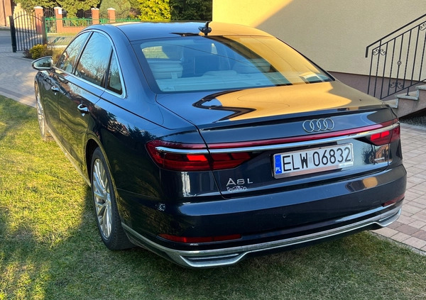 Audi A8 cena 229000 przebieg: 205600, rok produkcji 2017 z Tarnowskie Góry małe 667